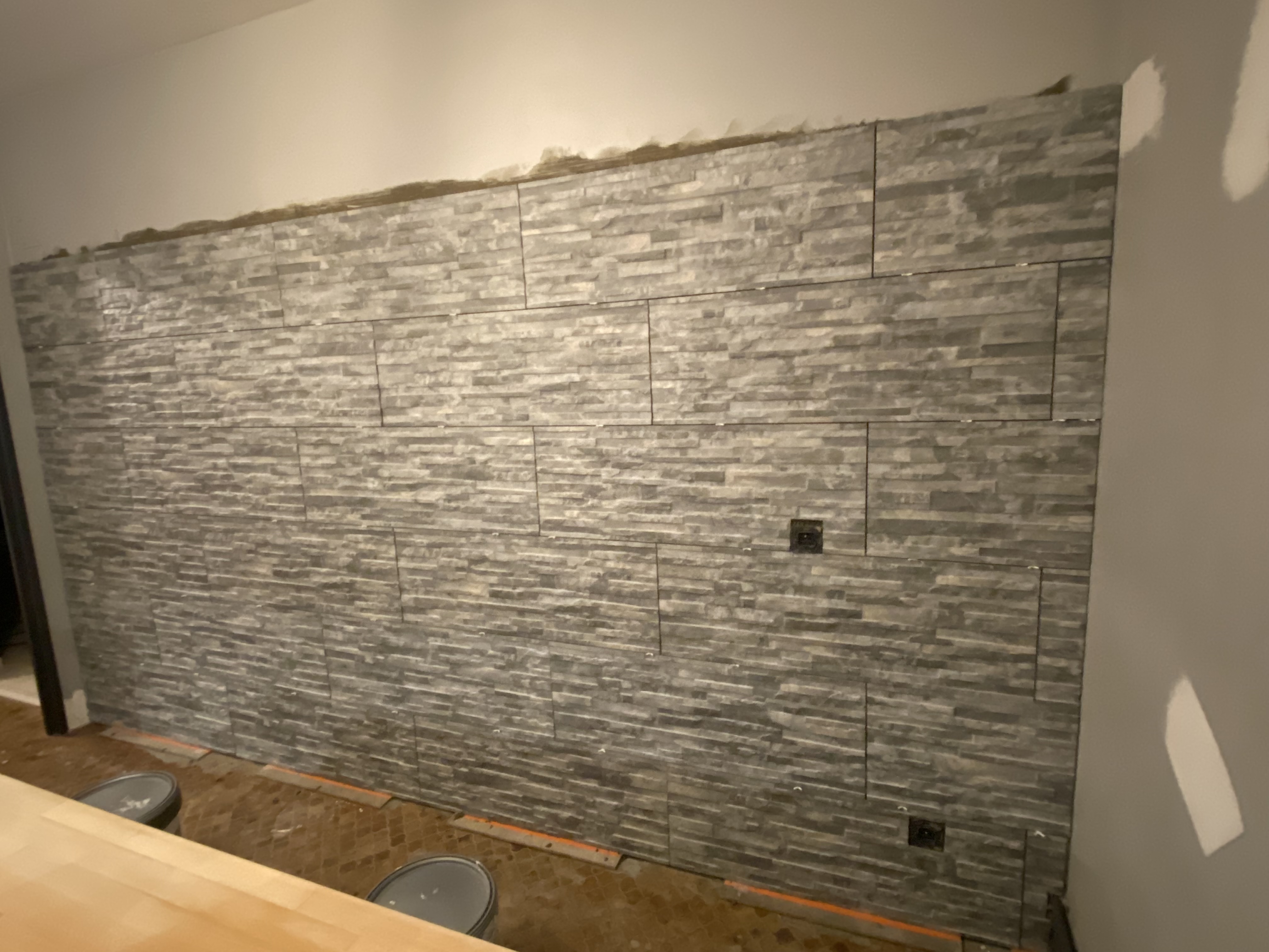 Revêtement mural pierre rendu final